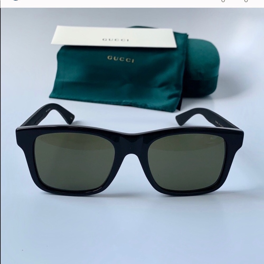 Gucci Men’s Sunglasses GG0008S 001 Black/Green